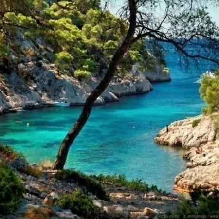 Beach 80 * Six-Fours-les-Plages